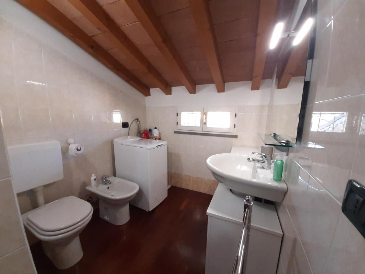 Appartamento Sui Tetti Di Parme Extérieur photo